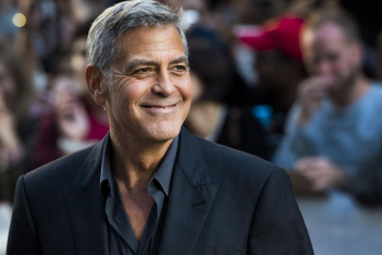 George Clooney: «Τα Γλυπτά του Παρθενώνα ανήκουν στην Ελλάδα και πρέπει να επιστρέψουν εκεί»