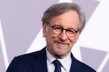Ο γιος του Steven Spielberg, Sawyer κάνει το κινηματογραφικό του ντεμπούτο
