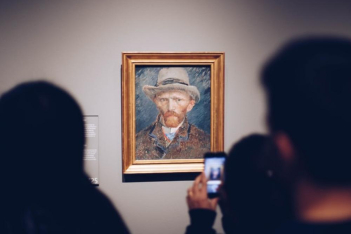 Vincent van Gogh: Η ζωή μιας «βασανισμένης» καλλιτεχνικής ιδιοφυΐας μέσα από 7 facts