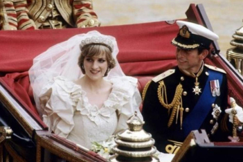 Πριγκίπισσα Diana: Οι γιοι της παραχώρησαν το iconic νυφικό της στη νέα έκθεση του Kensington Palace