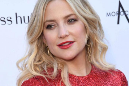 Kate Hudson: Μας δείχνει το γυμνασμένο σώμα της σε μια γλυκιά φωτογραφία με την κόρη της