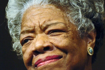 Maya Angelou: 10 αποφθέγματα της γυναίκας-σύμβολο του αγώνα κατά του ρατσισμού