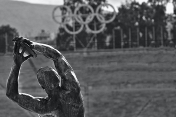 Ολυμπιακοί Αγώνες 1896: Η Συριανή «μαχήτρια» που έτρεξε στον Μαραθώνιο ενάντια στους κανόνες