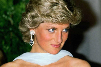 Πριγκίπισσα Diana: Η ιστορία πίσω από το iconic χτένισμά της