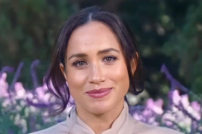 Η νέα εμφάνιση της εγκύου Meghan Markle και το μήνυμα για το εμβόλιο 