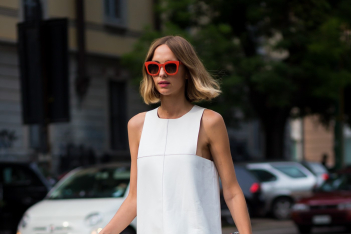 Αέρινα και φωτεινά: 10+1 λευκά φορέματα για να καλωσορίσουμε το καλοκαίρι