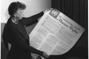 Πώς η Eleanor Roosevelt διαμόρφωσε τον ρόλο της «Πρώτης Κυρίας» και κατάφερε να γίνει ένα παγκόσμιο φεμινιστικό σύμβολο
