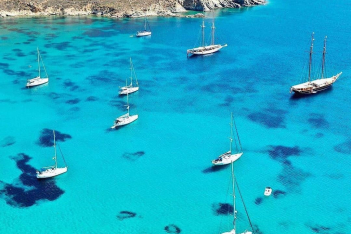 5 low profile ελληνικά νησιά για να απολαύσεις τις πιο ήρεμες διακοπές