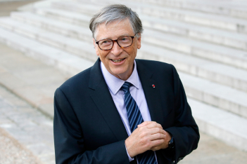 Έπεσε η μάσκα του Bill Gates: Πρώην υπάλληλοι τον κατηγορούν για εκφοβισμό