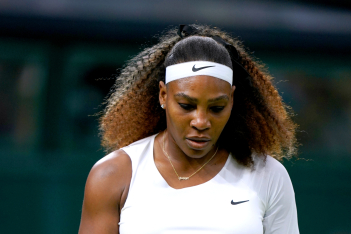 H Serena Williams αποσύρεται από το Wimbledon - Ο τραυματισμός που ίσως κοστίσει την καριέρα της