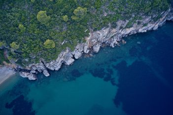 Χαλκιδική: Τα παραδεισένια νησάκια που αξίζει να ανακαλύψετε