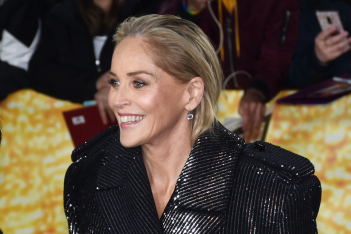 Sharon Stone: Σε σπάνια εμφάνιση με τον 21χρονο γιο της στο Beverly Hills 