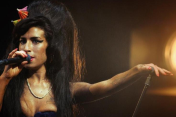 Amy Winehouse: Η νύχτα που ανέβηκε για τελευταία φορά στη σκηνή