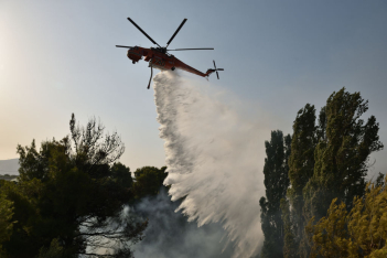 Διεθνής βοήθεια στο πλευρό της Ελλάδας για τις πυρκαγιές