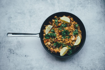 Ρύζι με τόνο: Μια εύκολη και λαχταριστή συνταγή 