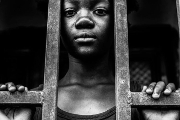 #BringBackOurGirls: Το hashtag που μάχεται για την επιστροφή μαθητριών που απήχθησαν από τζιχαντιστές στη Νιγηρία