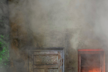 Το σπίτι σώθηκε, αλλά κάηκε η ψυχή μας - Της Μαρίας Ζαφειράτου