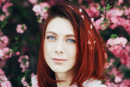 Γιατί δεν πρέπει να σταματά η περιποίηση των φρυδιών ακόμα και μετά το Microblading