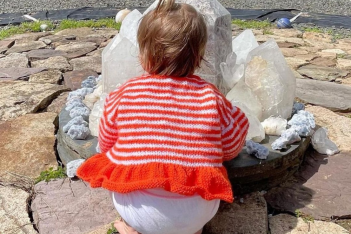 Η κόρη της Gigi Hadid έγινε ενός και η οικογένειά της μοιράζεται σπάνιες φωτογραφίες