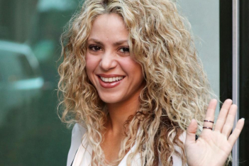 Η Shakira χορεύει με τους γιους της και γίνεται viral 