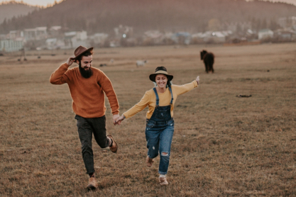 Dating success: 6 ενδείξεις που σας λένε ότι υπάρχει τρομερή χημεία από τις πρώτες κιόλας μέρες 