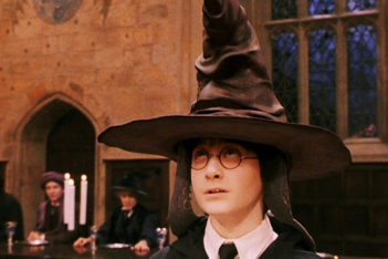 Potterheads, ετοιμαστείτε για την επιστοφή στο Hogwarts: Το reunion του Harry Potter πλησιάζει