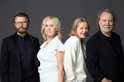 Το πρώτο χριστουγεννιάτικο single των ABBA έρχεται πάνω στην ώρα για τις γιορτές