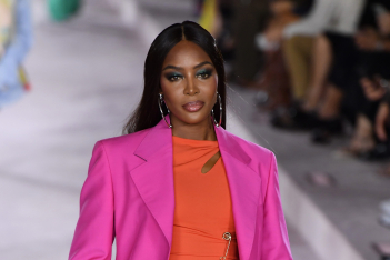Fashion ναι, Relief όχι τόσο: Η Naomi Campbell και η φιλανθρωπική της οργάνωση κατηγορούνται για φοροδιαφυγή