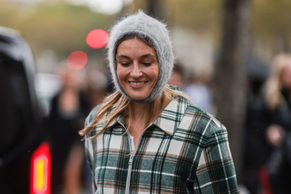 Knitted Hoods: Είναι επίσημα το πιο cozy αξεσουάρ αυτής της σεζόν