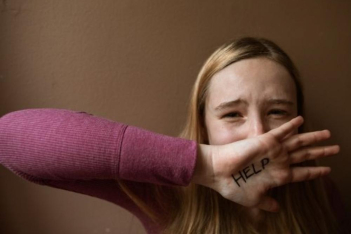 Μία 16χρονη, θύμα απαγωγής, σώθηκε χρησιμοποιώντας τη viral χειρονομία του TikTok