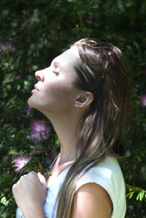 Breathwork: Τι πρέπει να γνωρίζεις και πώς να ξεκινήσεις   