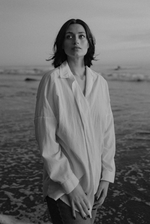 Γυναίκα σκέφτεται