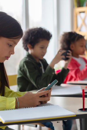 Ανησυχία για τα παιχνίδια τεχνητής νοημοσύνης σε νήπια - Ερευνητές ζητούν αυστηρότερες ρυθμίσεις