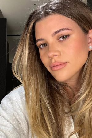 υαλουρονικό και βιταμίνη C