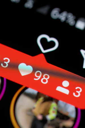 Μπήκε στο Γκίνες, φτάνοντας 1 εκατ. followers στο IG μέσα σε 5 ώρες - Η ηθοποιός που έσπασε όλα τα ρεκόρ