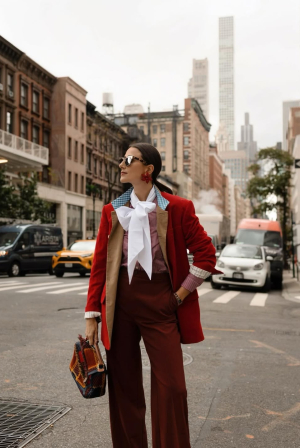 5 κομμάτια - κλειδιά που φορούν οι πιο στιλάτες Παριζιάνες αυτόν τον χειμώνα για να είναι άνετες και στιλάτες κάθε ημέρα