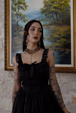 Pinterest Predicts: Από τον φουτουρισμό στη νοσταλγία και την Vamp Romantic αισθητική, οι τάσεις που θα μας απασχολήσουν το 2026