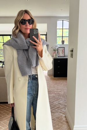 Πώς να φορέσεις με στιλ τα sneakers αν είσαι άνω των 50 - 5 + 1 looks για να εμπνευστείς