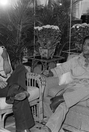 Valentino Garavani: Η ζωή του «τελευταίου αυτοκράτορα» της μόδας, μέσα από φωτογραφίες του