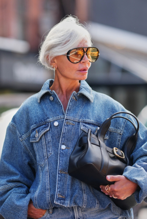 κούρεμα για γκρίζα μαλλιά