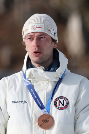 Νορβηγός ολυμπιονίκης δηλώνει μετά τη νίκη του ότι μετανιώνει που απάτησε την κοπέλα του - Red flag καραμπινάτο