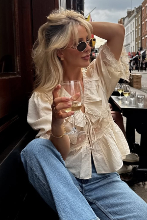 βαμμένα ξανθά μαλλιά