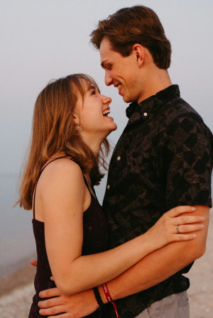  5 πράγματα που κάνουν τα συναισθηματικά ασφαλή ζευγάρια