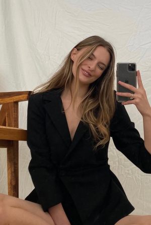 Φορέματα για Πάσχα: 5 + 1 επιλογές για μια casual (αλλά πάντα κομψή) εμφάνιση