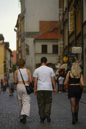 Γιατί οι άνδρες ωφελούνται από τις γυναικείες φιλίες - Τι αποκαλύπτουν οι έρευνες