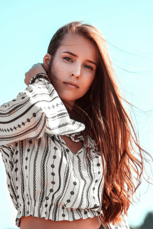 Τα 4 φρούτα που συνδέονται με χαμηλότερο κίνδυνο καρκίνου του παχέος εντέρου