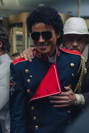 Και τελικά, αξίζει να δεις τη βιογραφία του Μάικλ Τζάκσον; 