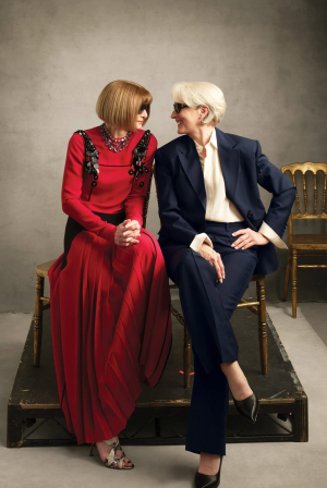 «Δύο Μιράντα» στο εξώφυλλο της Vogue: Τι γίνεται όταν Άννα Γουίντουρ και Μέριλ Στριπ βρίσκονται στο ίδιο κάδρο