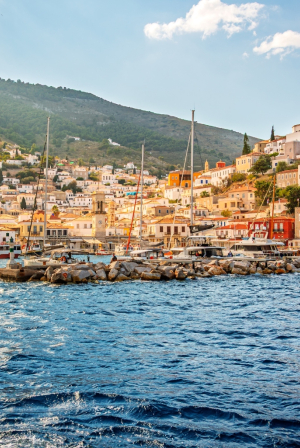 5 νησιά κοντά στην Αθήνα για το τριήμερο του Αγίου Πνεύματος