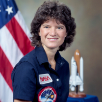 Στα 50s, η NASA βρήκε ότι οι γυναίκες θα ήταν καλύτερες αστροναύτες από τους άνδρες. Φυσικά, δεν το έμαθε κανείς